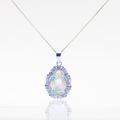 white Opal pandent - Vang Vida Jewelry